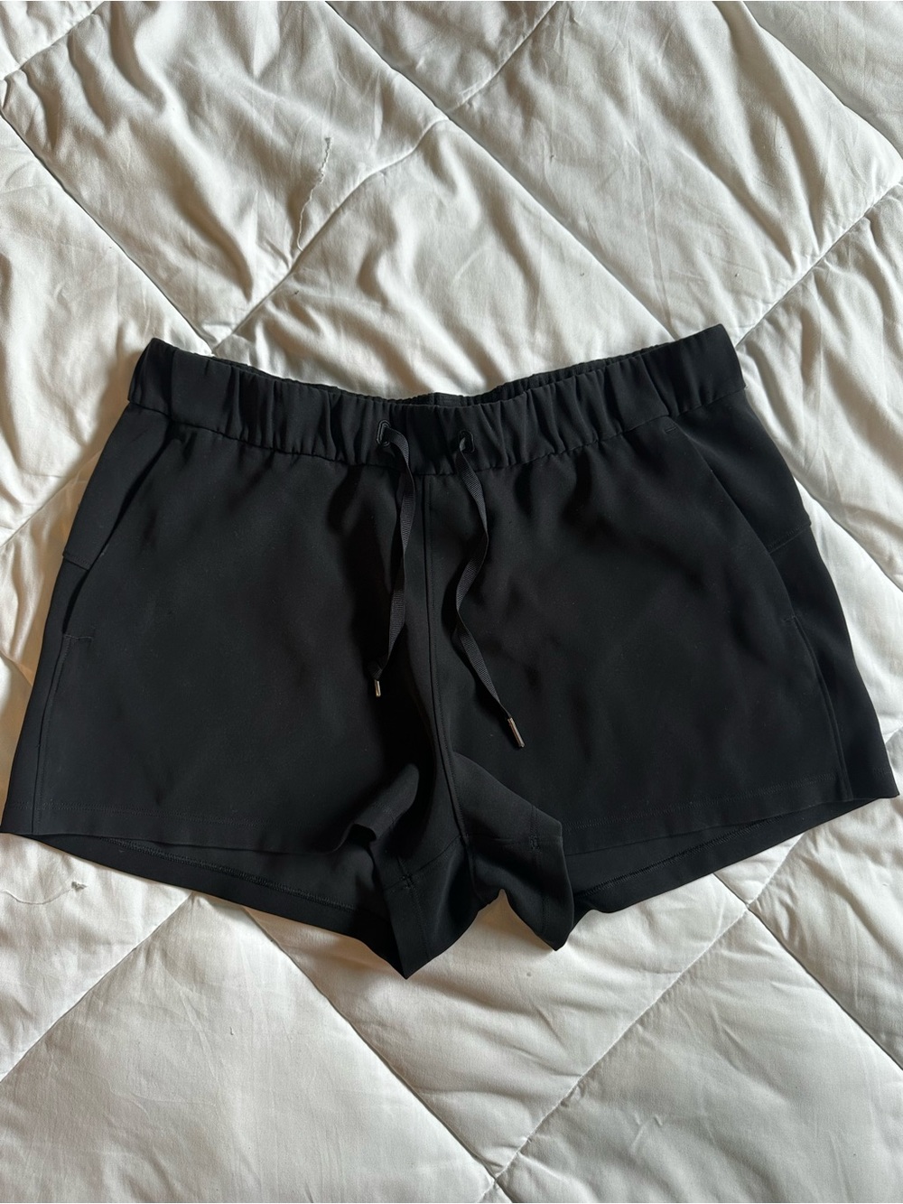 Women's Lululemon Shorts 12